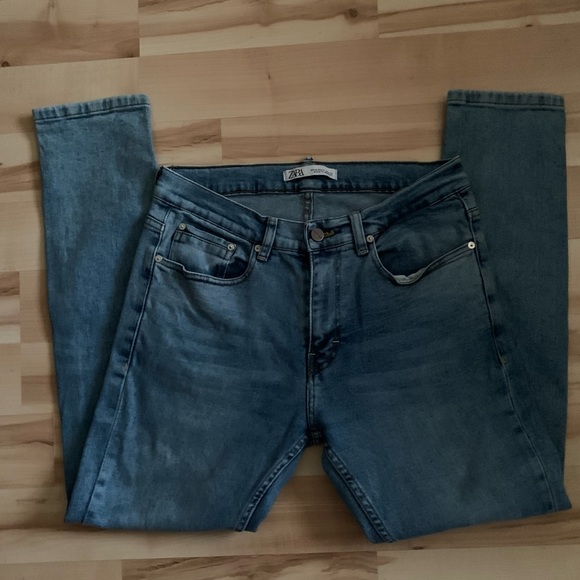 Zara High Rise Skinny Jeans - Picture 3 of 9